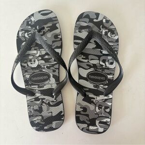 Havaianas Flip Flops Sandals Black Gray Beach Shoes Men’s Size 9
